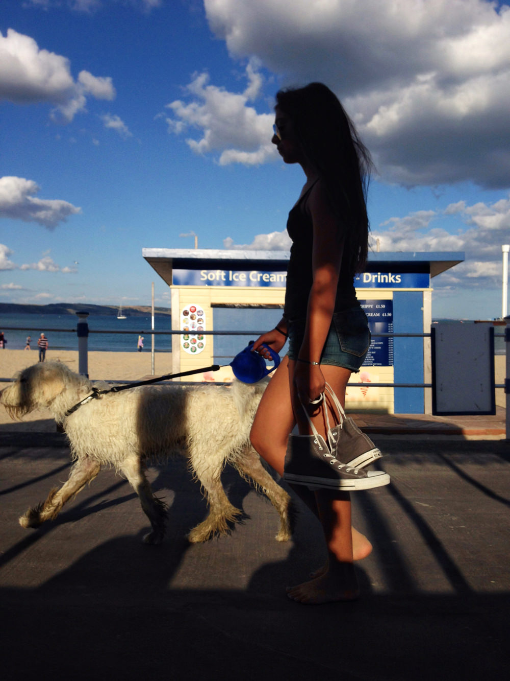 Beach_woman&Dog